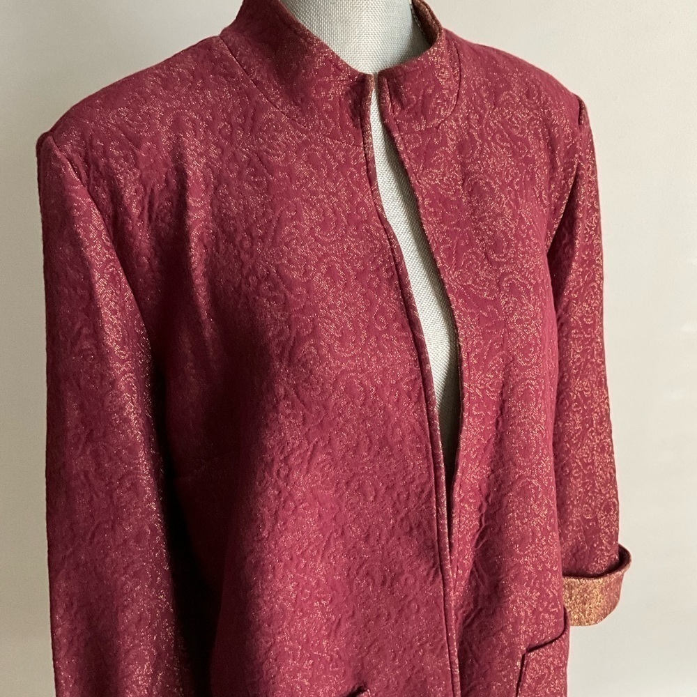 CHICO'S | LONG JACKET SIZE 2 BURGUNDY GOLD - Picture 5 of 10